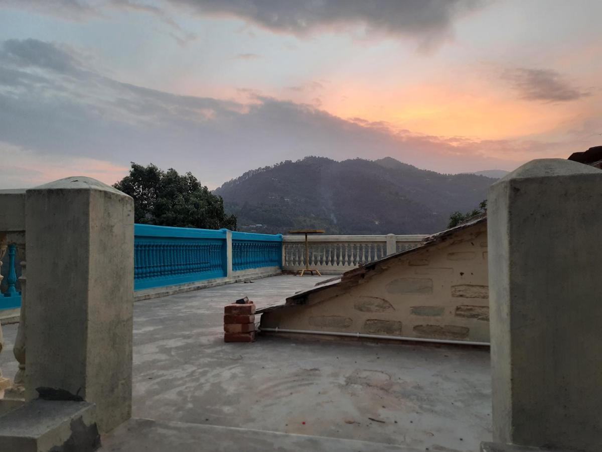 Mukteshwar Grand Retreat Eksteriør bilde